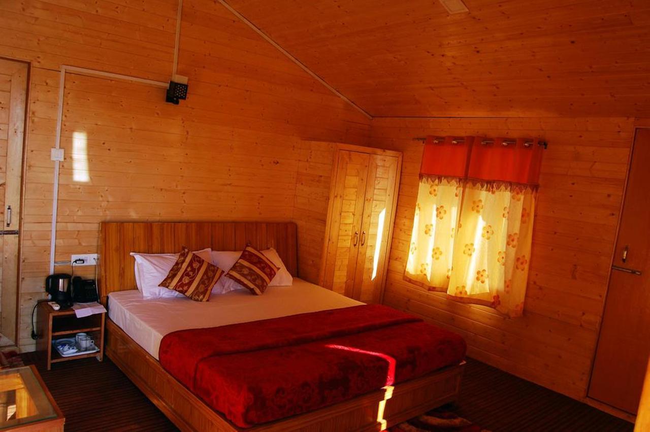 Heavens Retreat Hotel Solan Bagian luar foto